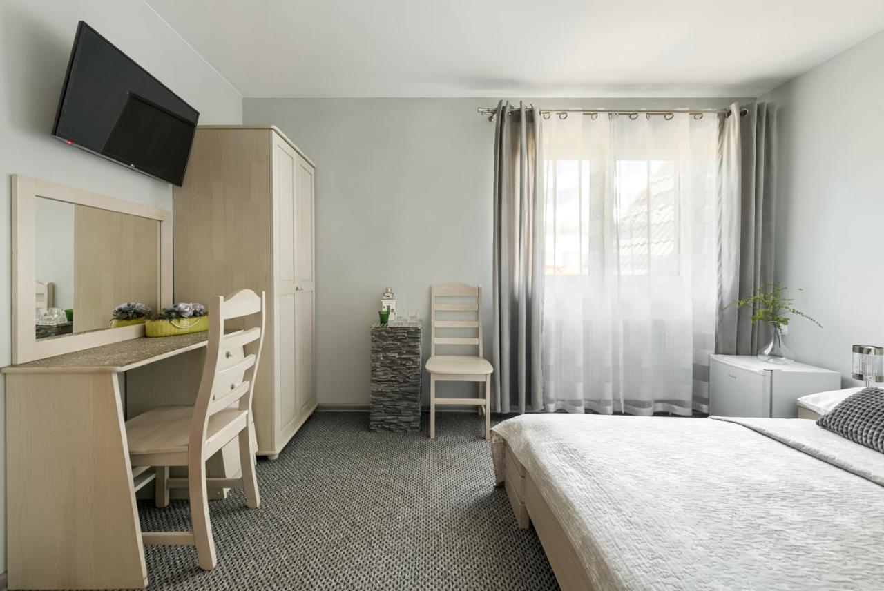 샤플라리 Osrodek Wypoczynkowy Anna Ila B&B 외부 사진